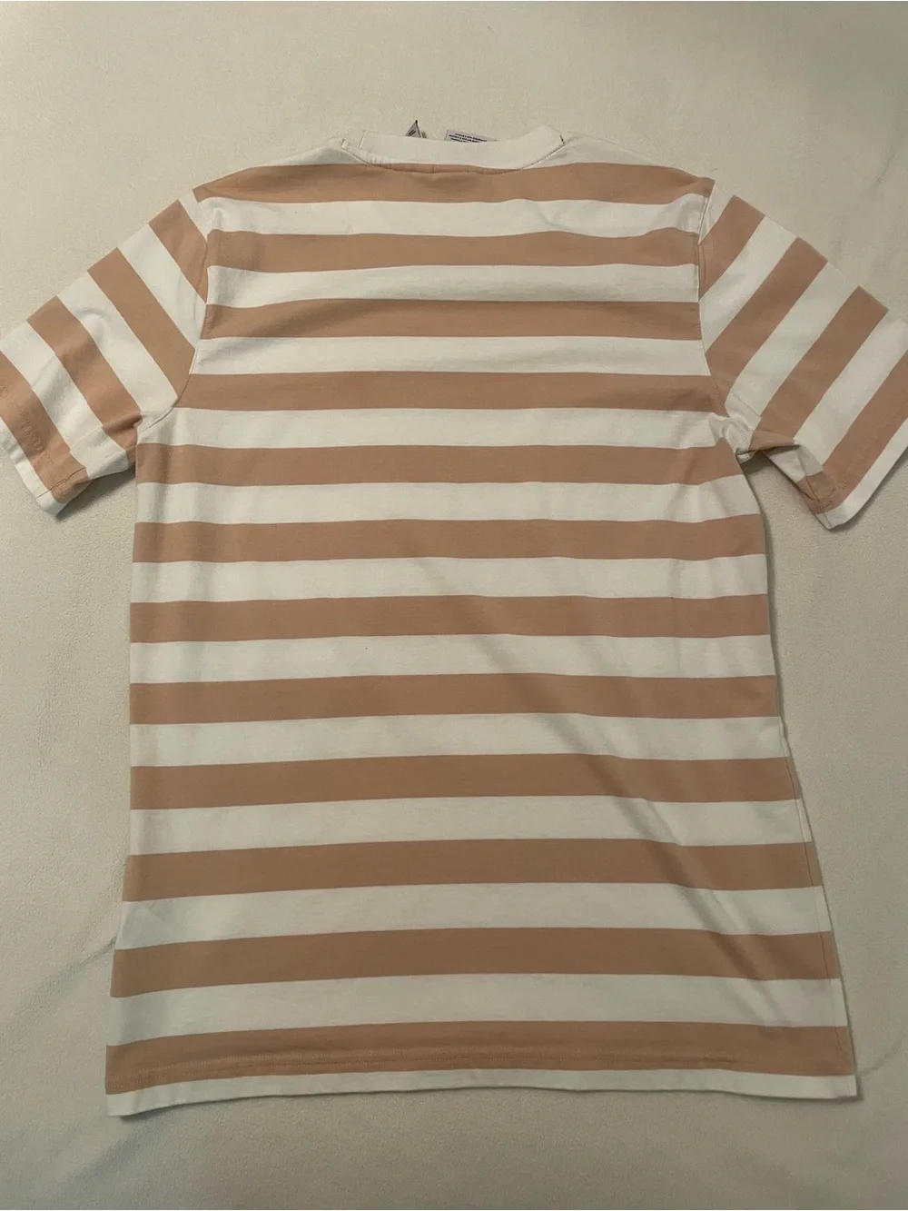 Adidas Mens Casual Tan and White Striped T-shirt Medium Embroidered Logo